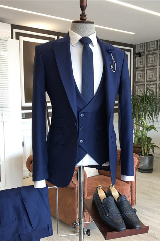Giles Stylish Blue Peaked Lapel Three Pieces Prom Suits For Men