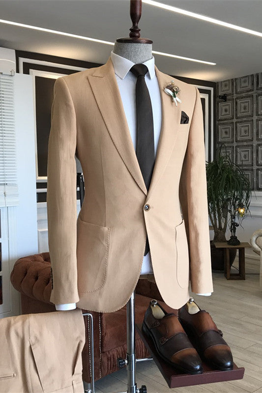 Caden Stylish Champagne Peaked Lapel Prom Suits For Men