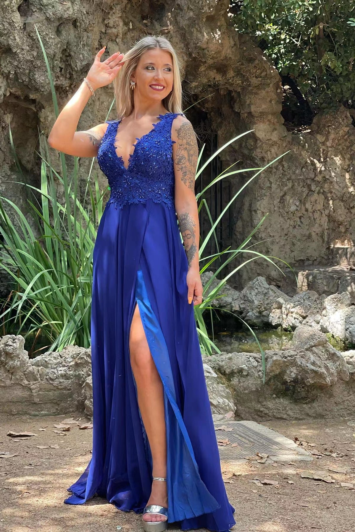 V Neck Split Front Chiffon Long Evening Dress with Elegant Appliques Lace V Neck Split Front Chiffon Long Evening Dress with Elegant Appliques Lace